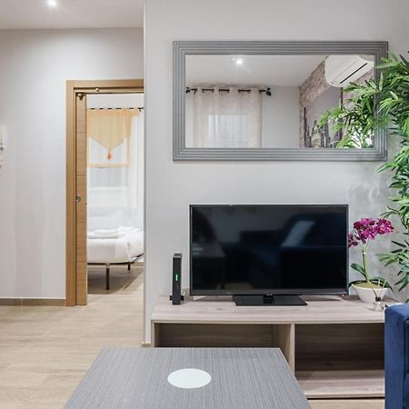 Homeabout Atocha Apartment Madrid Bagian luar foto