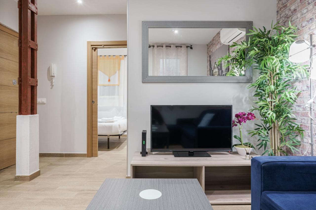 Homeabout Atocha Apartment Madrid Bagian luar foto